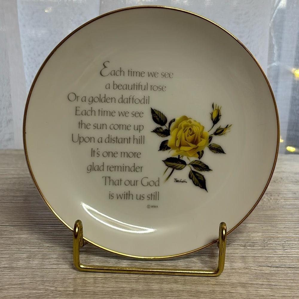 Lasting Memories Genuine Porcelain Plate